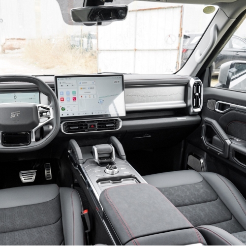 Jetour traveller 2023 2.0T  4WD crossover  Front four-wheel drive 7-speed wet dual-clutch