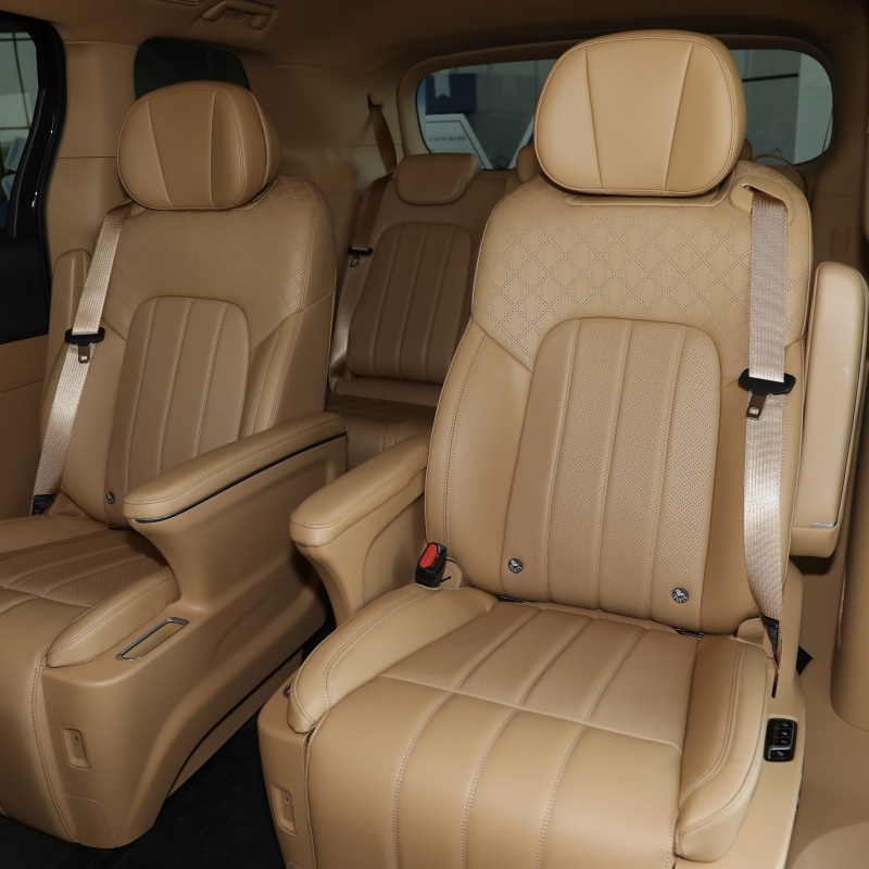 VOYAH DREAMER 2024 PHEV Extra Long Range Noble Edition