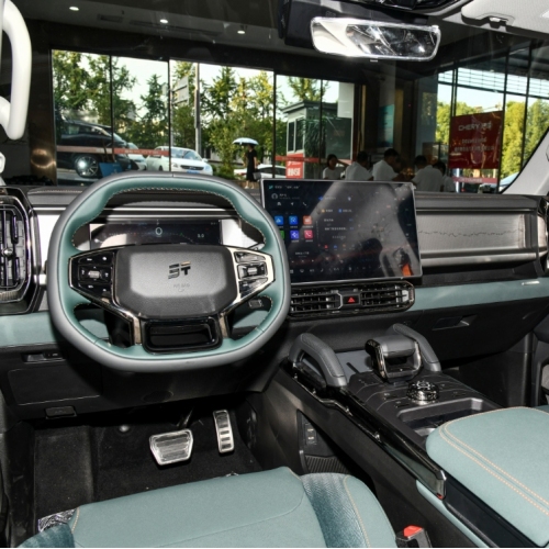 Jetour traveller 2023 2.0T four-wheel drive crossover PRO  Front four-wheel drive 7-speed wet dual-clutch