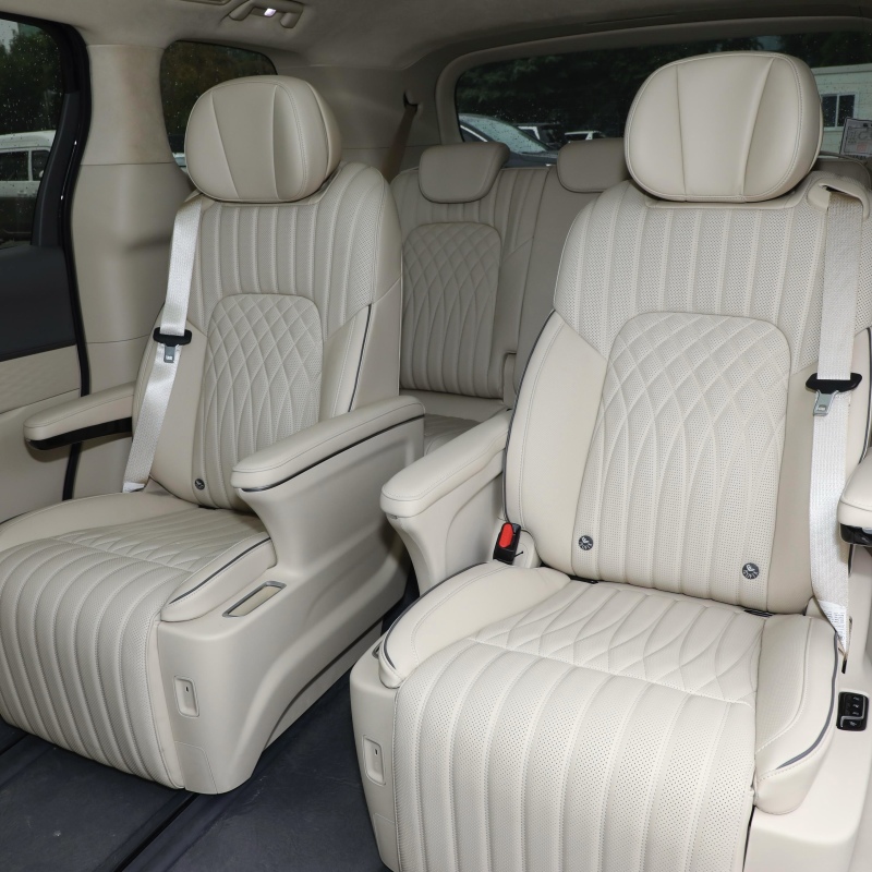 VOYAH DREAMER 2024 PHEV Extra Long Range Flagship Edition