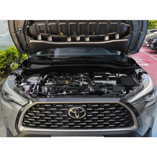 Toyota CROSS 2023 model