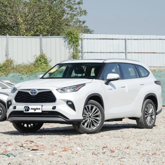 Toyota Highlander 2024 model