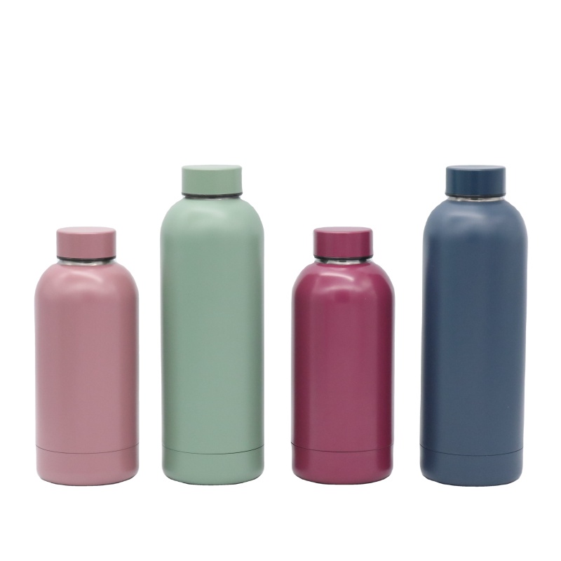 Hot Selling Vaccum Insulated Thermos 350/500/750ml Rubber Coated Double Wall Stainless Steel Water Bottles with Lid