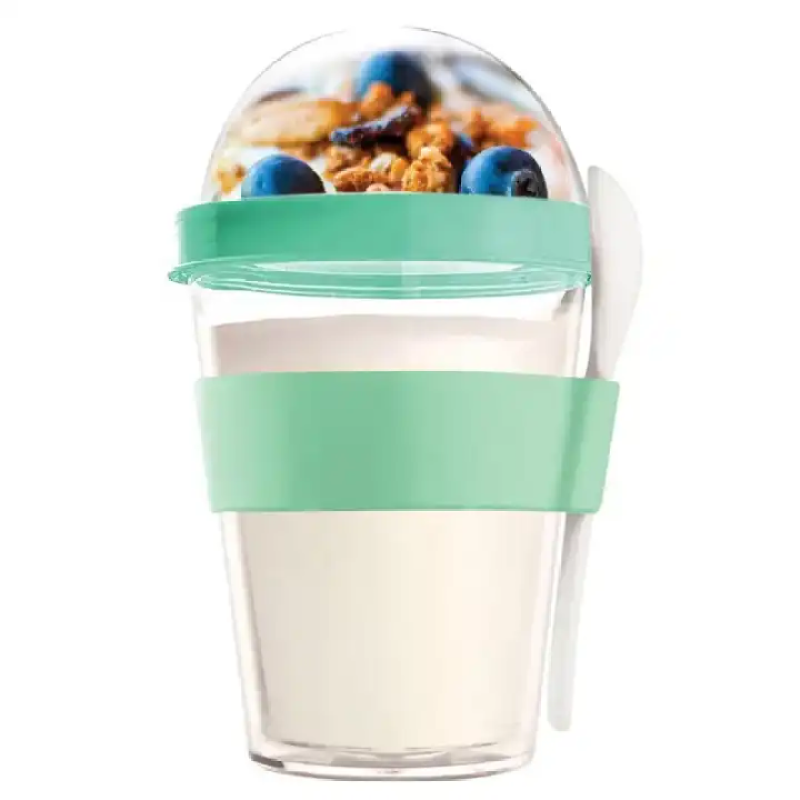 Hot sell eco-friendly portable yogurt oatmeal Breakfast cereal with spoon plastic cup