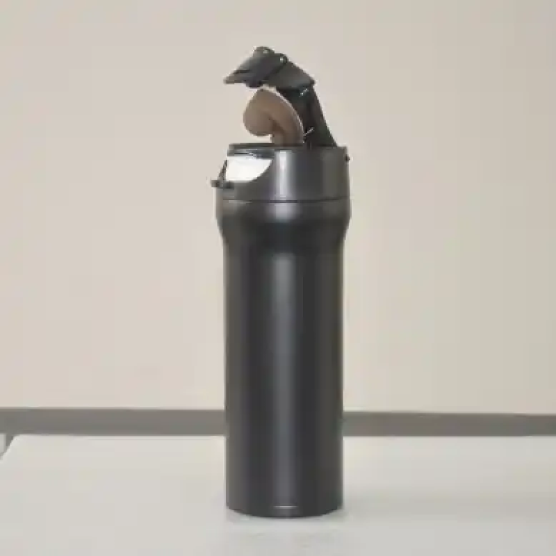 Custom vacuum insulated reusable double stainless steel water bottle with locking lid