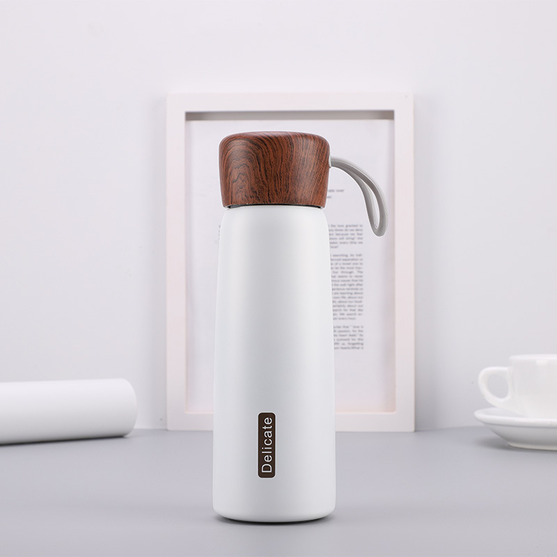 2023 New Design Customized Water Bottle Stainless Steel Insulated Double Wall Thermos Flask with Bamboo Lid