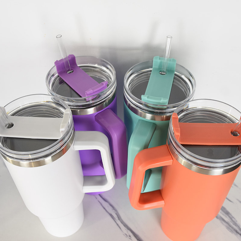 BPA Free Adventure Quencher Vacuum Insulated Tumbler Outdoor Travel 40oz Stainless Steel Tumbler with Straw Lid