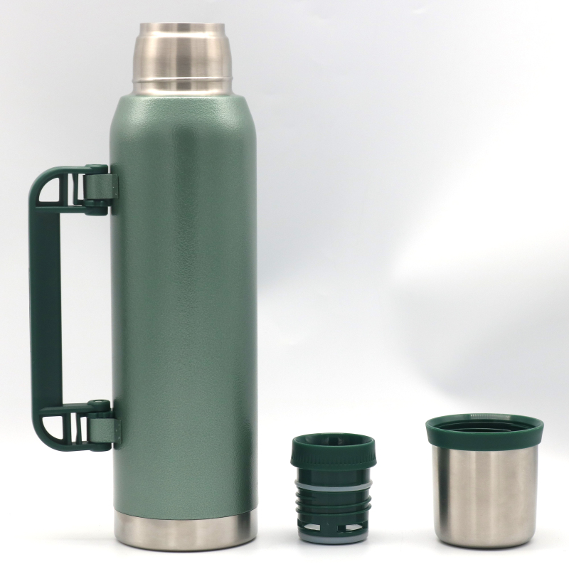 Stainless Steel Double Wall Insulated Vacuum Flask Canteen Bottle For Hiking Water Bottle