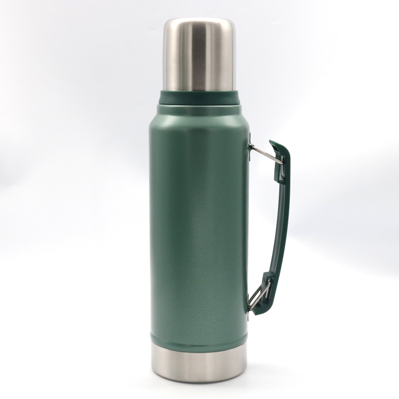 304 stainless steel all-steel thermal insulation kettle outdoor large capacity water cup car travel cup