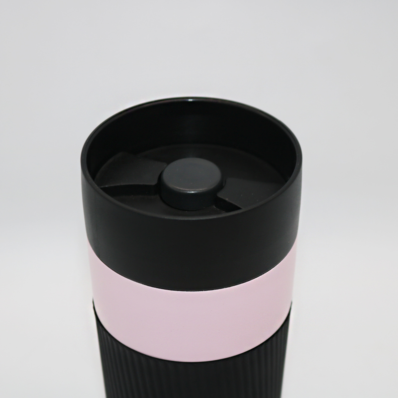 17OZ Stainless Steel Vacuum  Insulated Travel Coffee Tumbler Thermos Flask With Silicone Sleeve Travel Mug