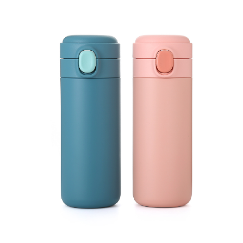Hot Selling Double Wall 304 18/8 Stainless Steel Vacuum Flask Insulated Sport Water Bottle With Press Button Lid