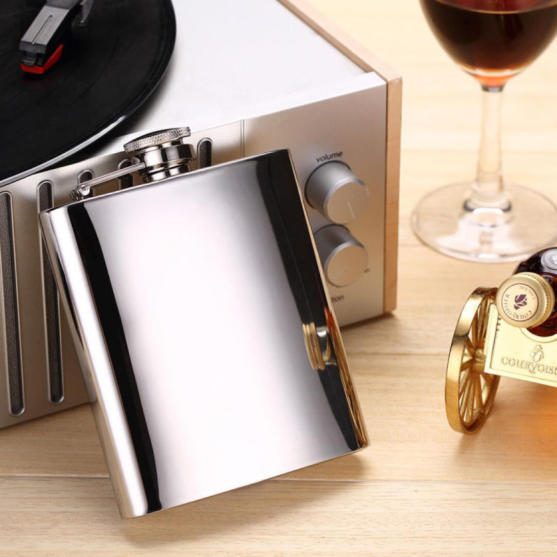 wuyi hongtai custom logo wholesale stainless steel insulate little hip flask easy carrying wine bottle with lid