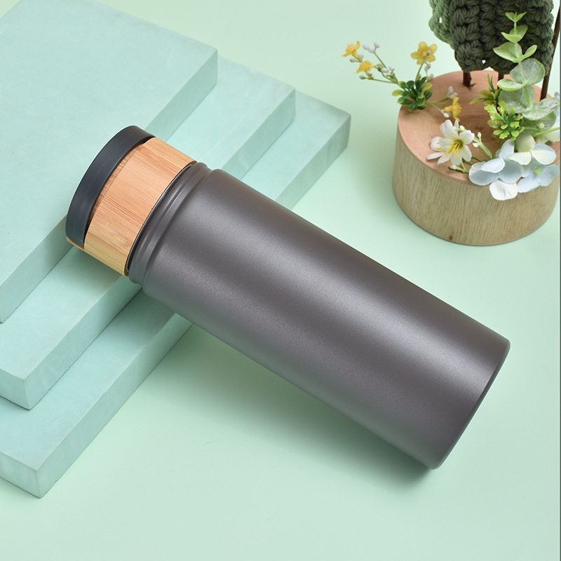 Water Bottle Eco-friendly Thermos Bottle Double Wall Insulated Stainless Steel Water Bottle