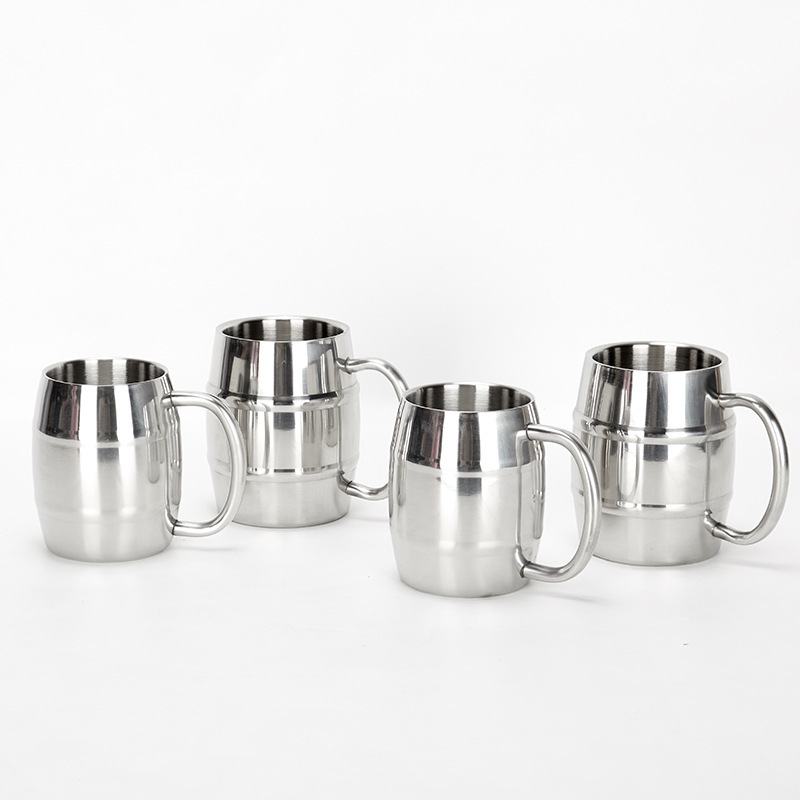 Multiple size double wall barrel shaped stainless steel beer cup with handle travel mug