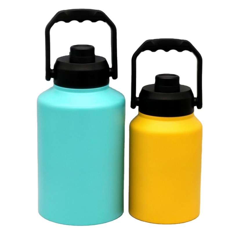 Hot Selling 64/128 oz Large Capacity Vacuum Flask Stainless Steel Double Wall Insulated Water Bottle Outdoor