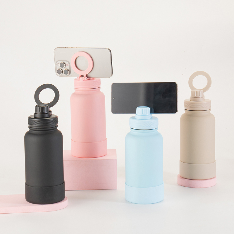 Custom 650Ml 1000Ml Insulated Stainless Steel Gym Sport Water Bottle With Magnetic Cell Phone Holder and Silicone Base