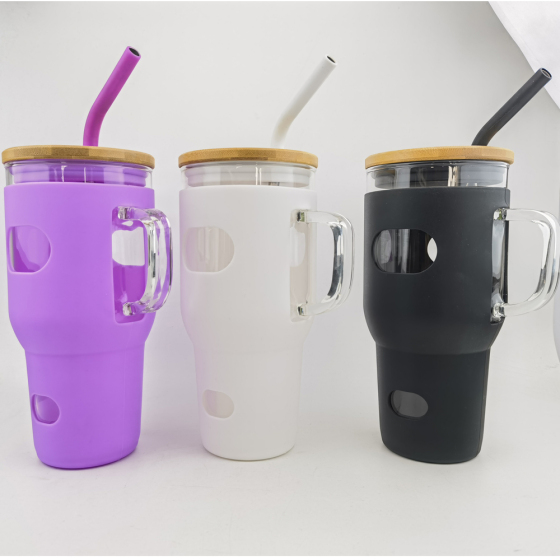Wholesale Bpa Free 32Oz Double Wall Drinking  Juice Coffee Beer Clear Glass Suction  Cup Tumbler Mug for Glass With Bamboo Lid