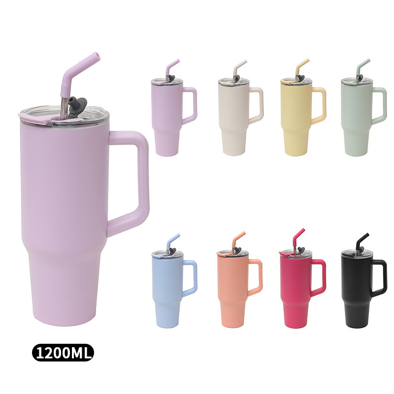 Customized Outdoor Travel Double Wall Vacuum Insulated 40oz Tumbler Mug Cup with Handle and Stainless Steel Straw Silicone Sip