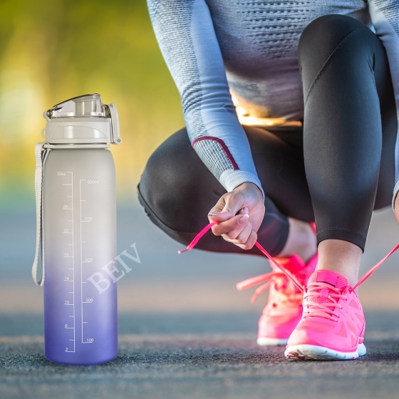 Wholesale Modern Filtered Cold Colapsible Eco Friendly 32OZ Tritan Water Bottle With Handle for Girls School