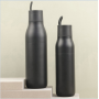  500ML/740ML insulated water bottle with Portable silicone handle