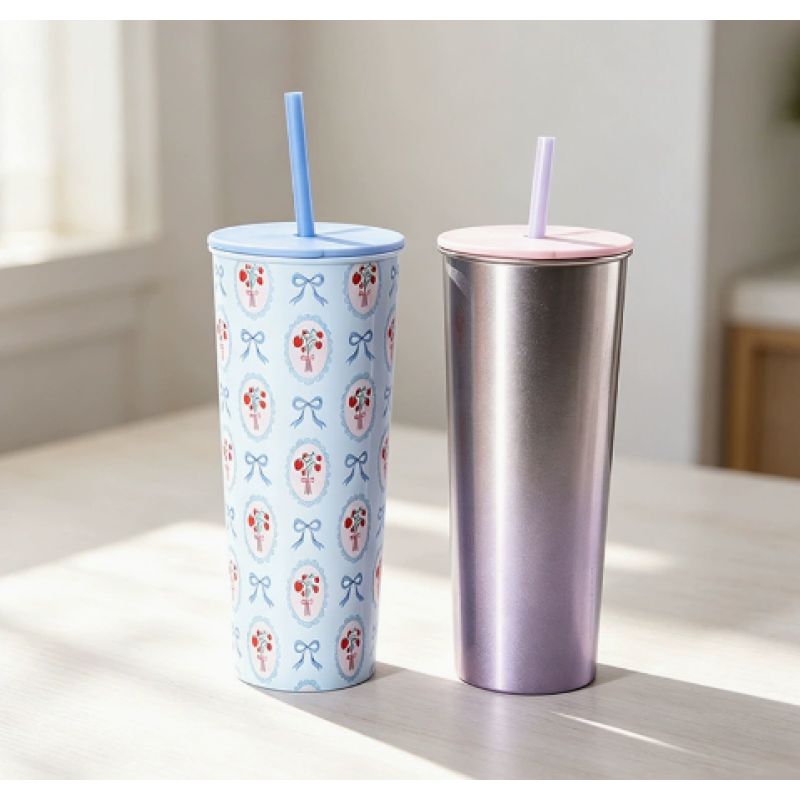 700ML Single Wall Stainless Steel Cup with Straw Lid & Non-slip Silicone Sleeve
