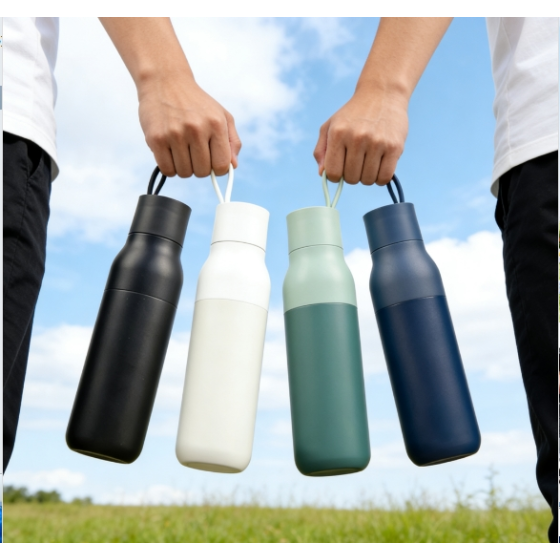 500ML/740ML insulated water bottle with Portable silicone handle