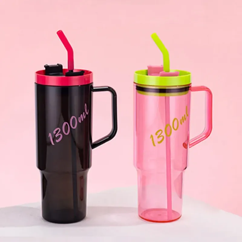 BPA Free Large Capacity Plastic Coffee Travel Mug 40oz Plastic Tumbler With Handle