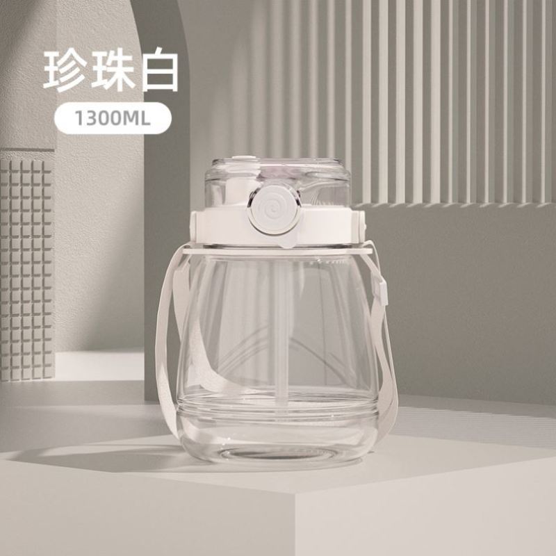 Zogifts Cartoon Sticker Portable Summer Travel Portable Plastic Water Bottle With Handle And Straw Custom logo Shoulder Strap