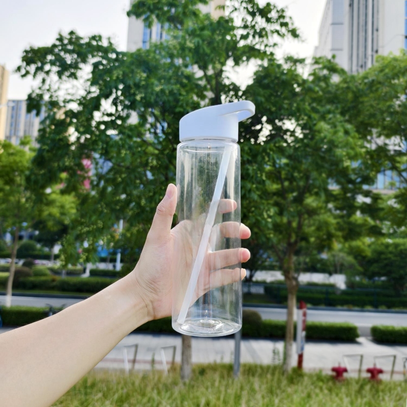 Hot Sale Wholesale 750ml Water Bottle Sports Leak-Proof BPA Free Clear AS Material Plastic Water Bottle with Flip Lid and Straw
