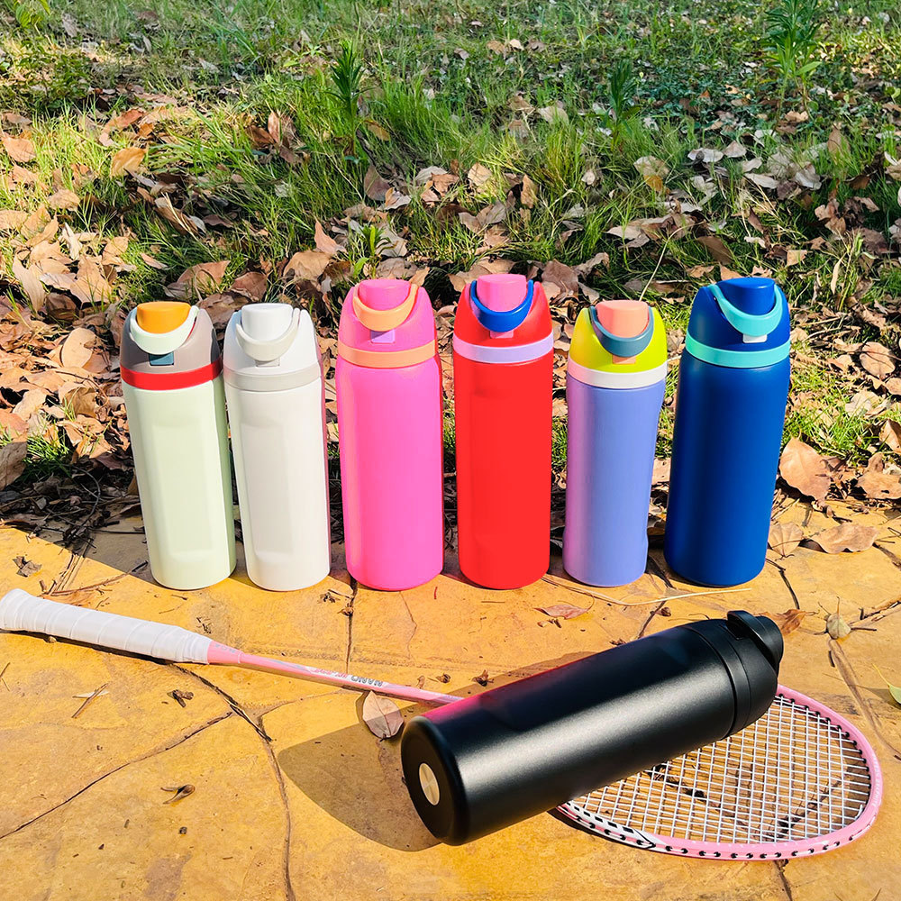 Botella de agua de acero inoxidable con aislamiento Owala FreeSip de Credrink de 19 oz, 24 oz y 32 oz con pajita para deportes, viajes y escuela Botella de agua deportiva sin BPA Iced Breeze