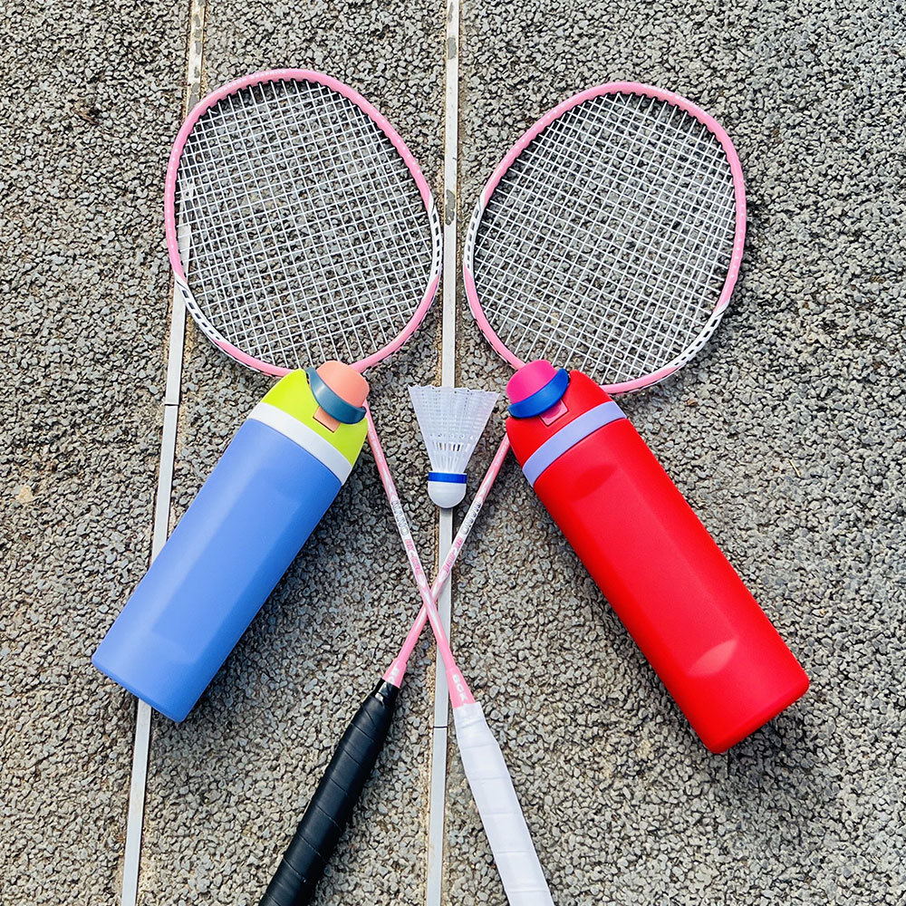 Botella de agua de acero inoxidable con aislamiento Owala FreeSip de Credrink de 19 oz, 24 oz y 32 oz con pajita para deportes, viajes y escuela Botella de agua deportiva sin BPA Iced Breeze