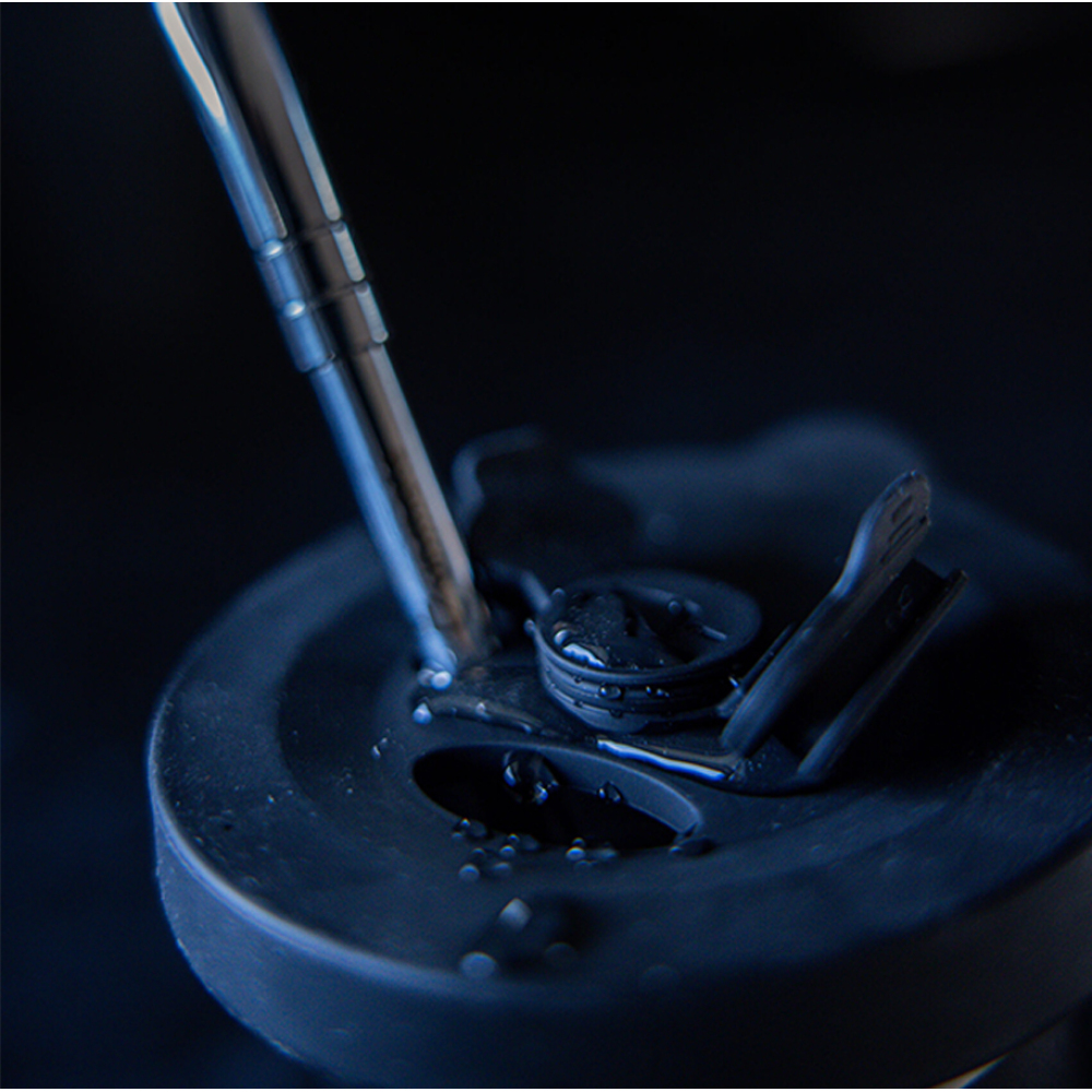 Juego de vasos para yerba mate Credrink Wholesale Termolid DualFlow PRO – Negro obsidiana con bombilla y tapa de silicona