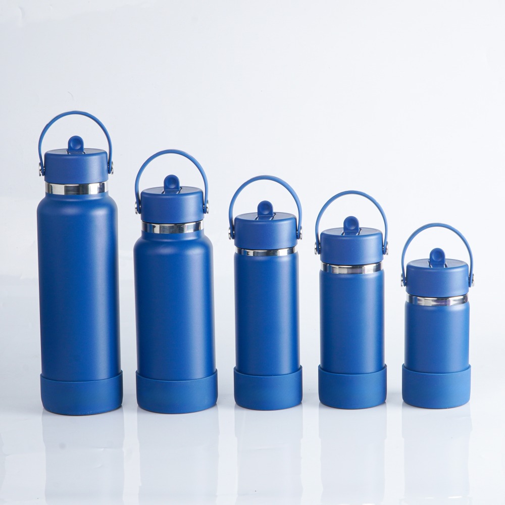 Bouteille d'eau isolée sous vide en acier inoxydable à large ouverture HYDRO FLASK de Credrink en gros avec couvercle à paille refermable étanche pour boissons d'eau froide, sport, voyage, voiture et école