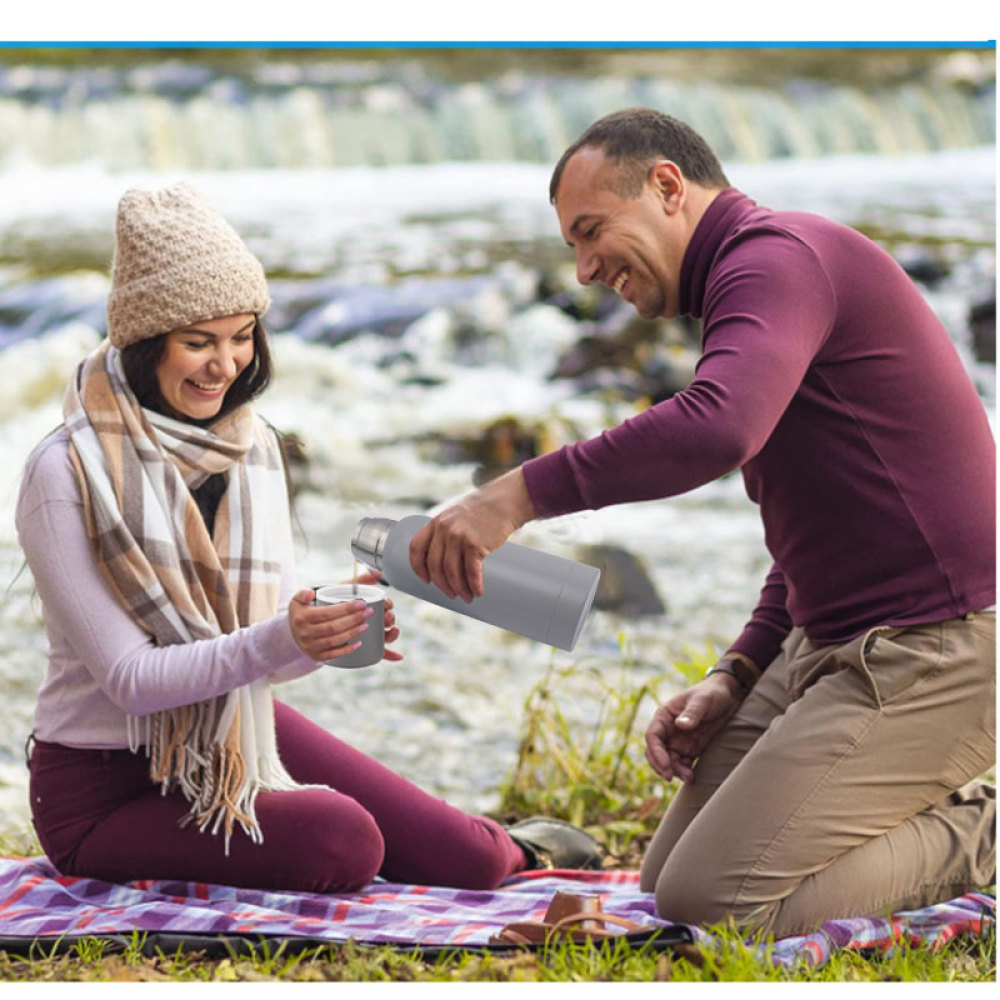 Credrink 25oz Insulated Stainless Steel Thermos for Hot & Cold Beverages with Leak Proof Lid & Built-in Cup Triple Wall Insulation Hot 24 Hrs Perfect for Coffee Tea Dishwasher Safe