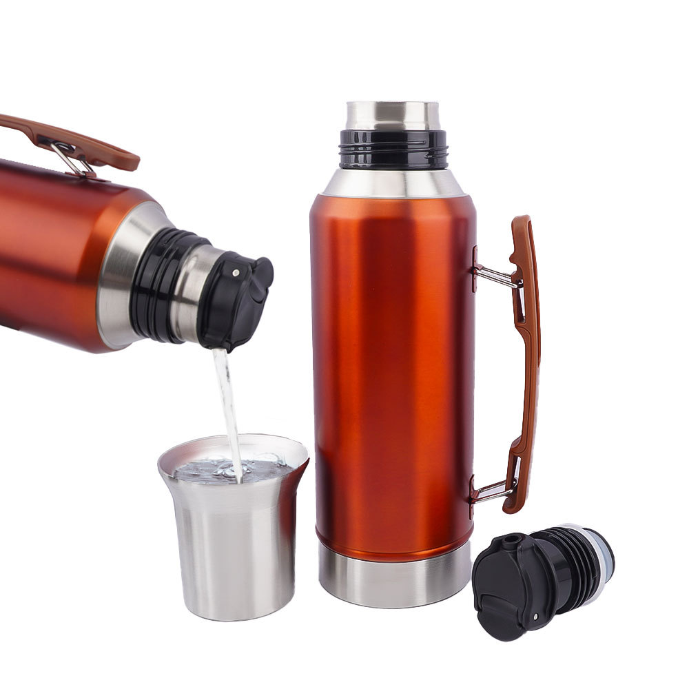 Termos premium Credrink de 1.2 l (40 oz) con pico de ultraprecisión, tapa de acero inoxidable resistente al calor y mango ergonómico, perfecto para mate, café, té y actividades al aire libre