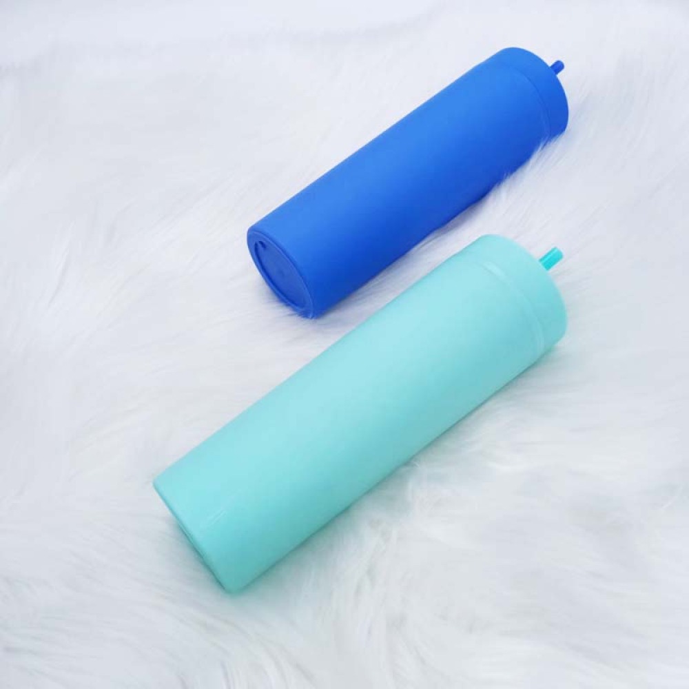 Vente en gros directe d'usine de Credrink Gobelets minces multicolores avec couvercles et paille Gobelet en acrylique à double paroi de 16 oz Gobelets minces mats hauts