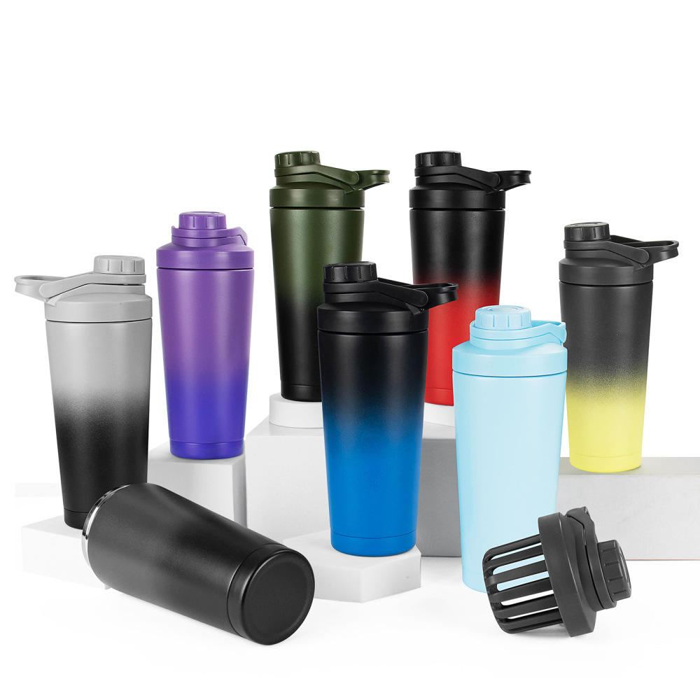 Bouteille shaker en acier inoxydable Credrink avec conception silencieuse - Bouteille shaker en métal isolée brevetée de 24 oz pour mélanges de protéines et pré-entraînement 100 % étanche