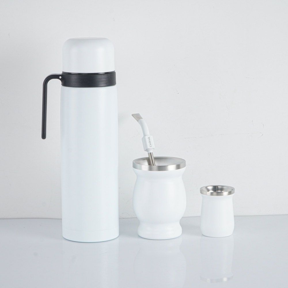 Kit thermos Credrink Yerba Mate 1L thermos mate avec tasse 8oz et 4OZ Flacon en acier inoxydable avec bombillas Gourde Yerba Mate isolée sous vide à double paroi Tasse à maté unique plus thermo et bombilla Ensemble