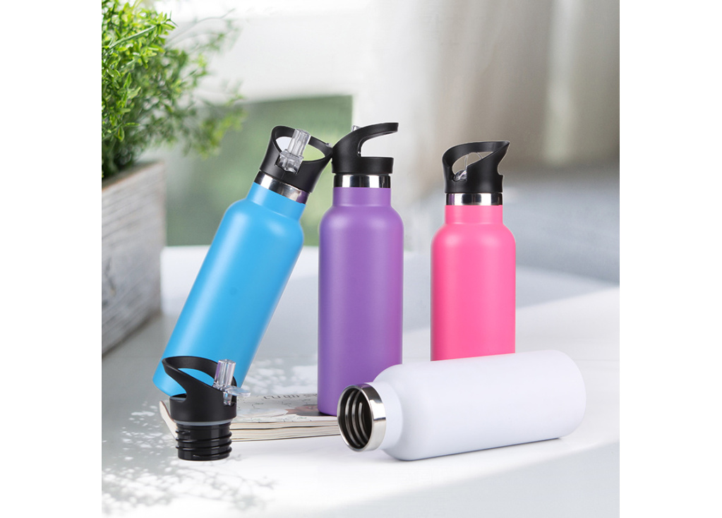 The Rise of the Reusable Bottle: Style, Sustainability, and Smart Marketing