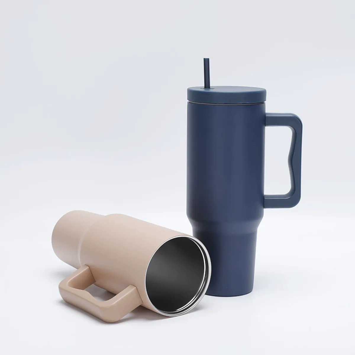 Quencher Vacuum Mug H3.0 with the Handle | 40oz