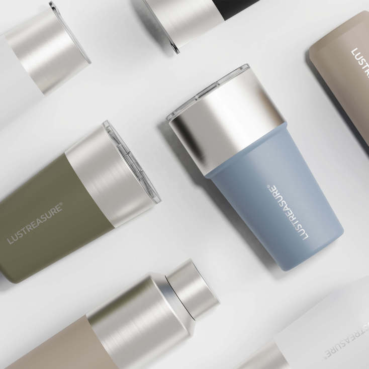 First Meet – A New Beginning in a Stylish Drinking Bottle