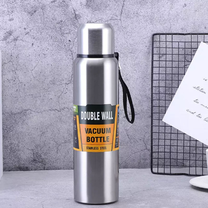 High-Capacity Double Wall Vacuum Insulated Water Bottle