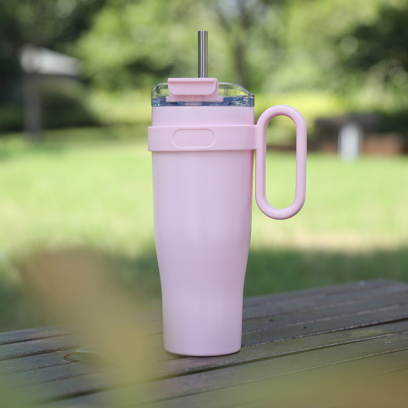 Vacuum Insulated Water Bottle Cups Double Wall Travel Coffee Mug 40oz Stainless Steel Tumbler with Straw and Lid