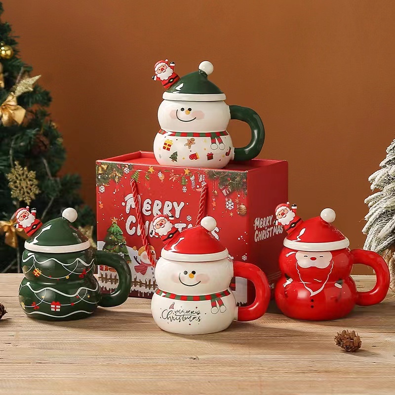Creative Cute Christmas Coffee Cups Promotional Ceramic Santa Mug Porcelain Christmas Cup Luxury Gift Sets With Spoon and Lid