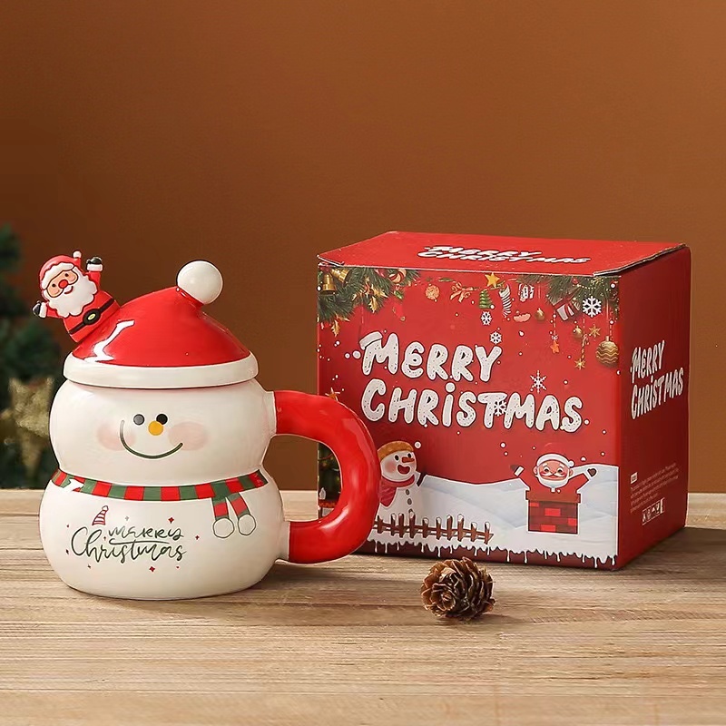 Creative Cute Christmas Coffee Cups Promotional Ceramic Santa Mug Porcelain Christmas Cup Luxury Gift Sets With Spoon and Lid