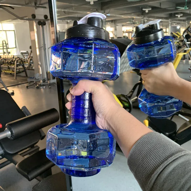 500/2600ML Sports Dumbbell Water Bottles Leakproof Portable Unbreakable Sports Plastic Fitness Dumbbells Gym Training