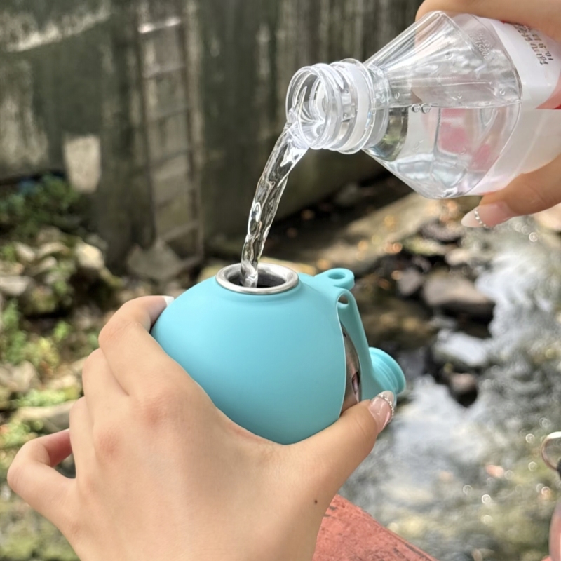 Wholesale Stainless Steel Dog Water Bottle Portable Leakproof Pet Travel Waterer Outdoor Drinking Feeder