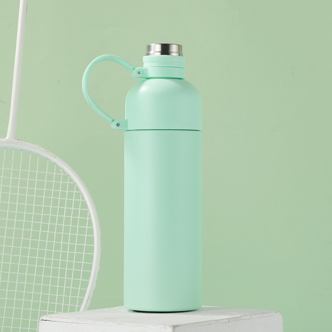 Sports Water Bottle Great for Outdoor Activities a Customizable Straw Vacuum Flask Tailored to Your Preferences Sports Water Bottle Great for Outdoor Activities a Customizable Straw Vacuum Flask Tailored to Your Preferences