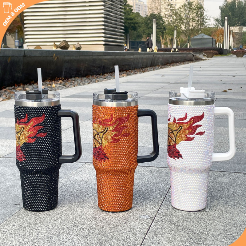 Wholesale New Basketball Pattern Rhinestone Rhinestone Mugs 40OZ Large Capacity Car Mugs Handle Mugs