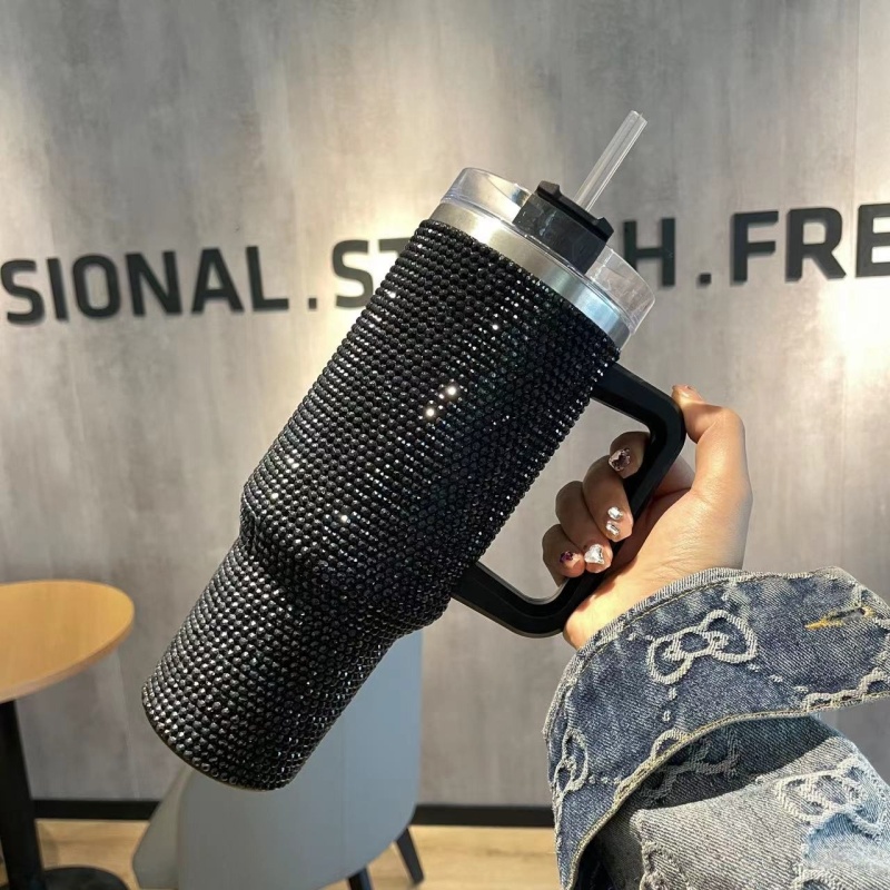 Wholesale Outdoor Camping Cup 40 Oz Rhinestone Studded Bling Tumbler Full Bling Rhinestone 40oz Tumbler With Handle and Straw